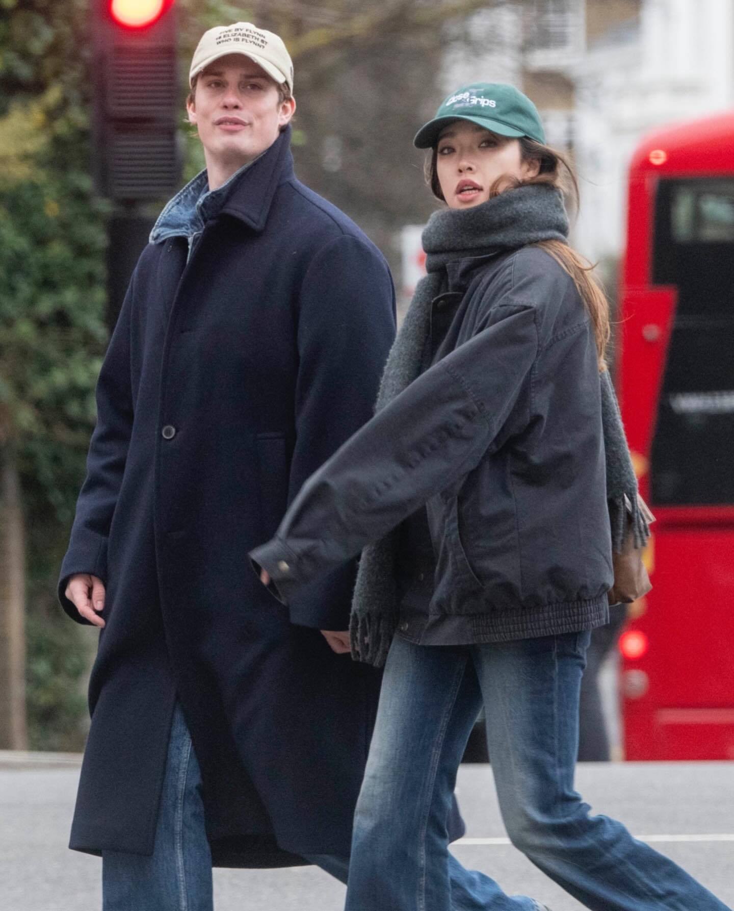 妮寇 Nicholas Galitzine 昨日和女友 Cameron Vale