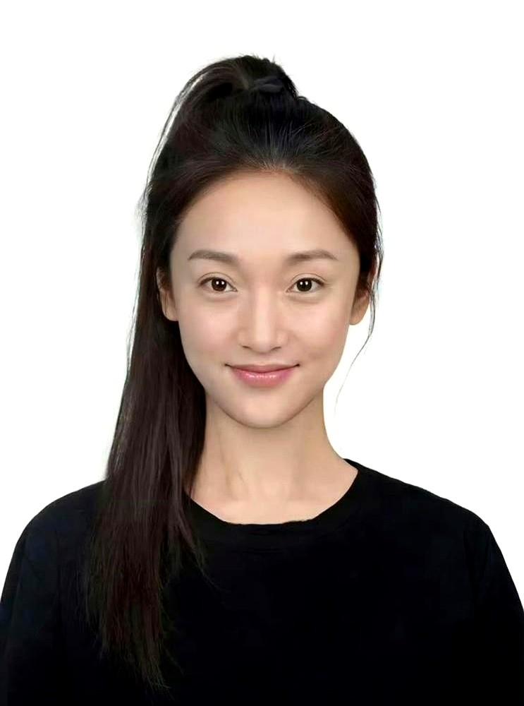 周迅差点就去拉皮了！

拍《如懿传》那会儿，40多岁演少女，被全网骂脸垮。她自己