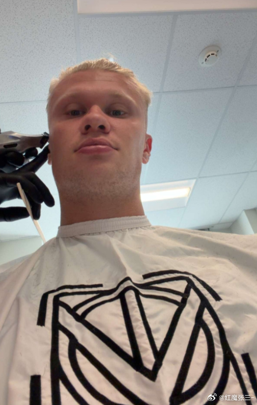 【哈兰德大战巴西前理发】从头开始！哈兰德大战巴西前理发💇♂️7月6日凌晨4点巴