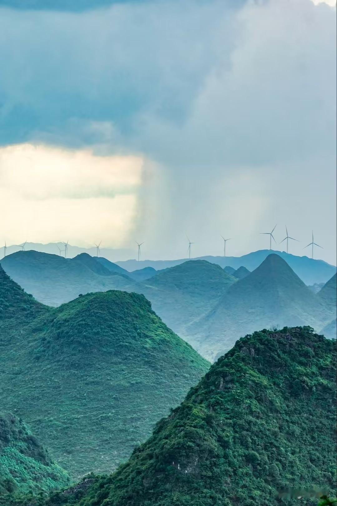 家有女儿必看

这10条铁律一定要记牢
1.不与男老师、男长辈、男同学独处封闭空