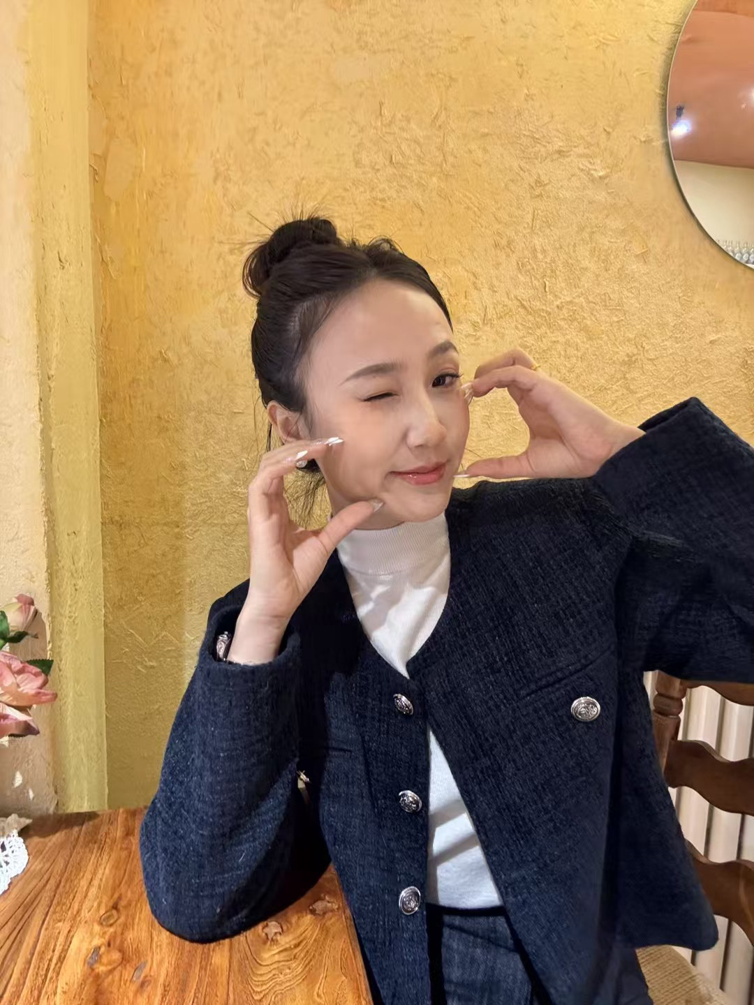 一定要频繁大量的记录自己有句话一直都很喜欢：“记录的意义就是能让瞬间变成永恒”，