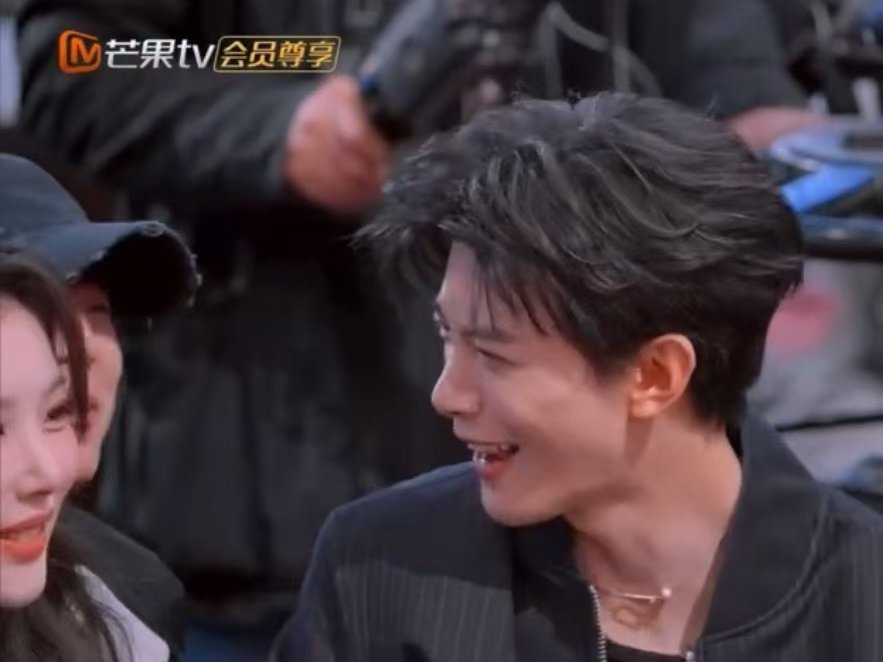 邓凯人老了干什么都心酸你好星期六邓凯：人老了真的经不起折腾！看舞蹈走位那表情，心