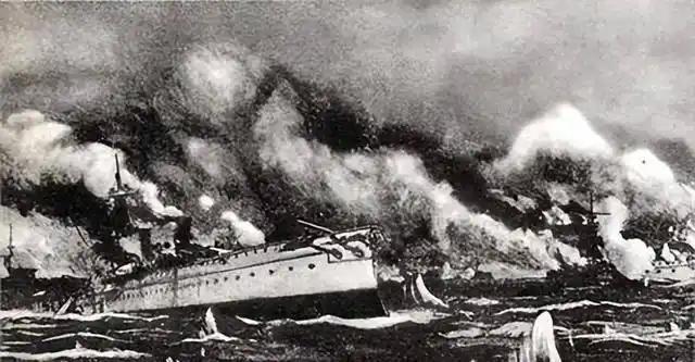 1888年，世界第九、亚洲第一。25艘主力军舰，50艘辅助舰，4000多名官兵。