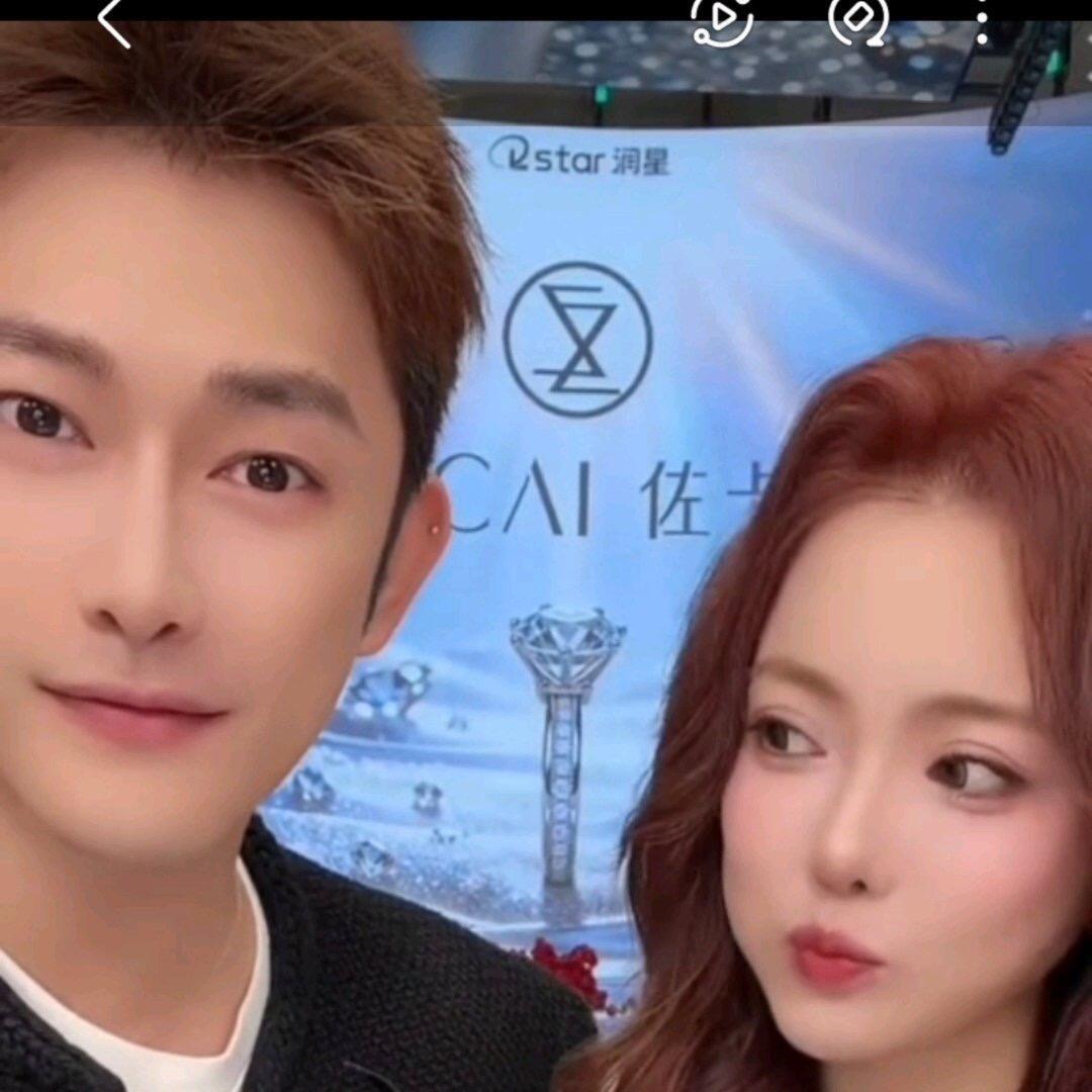 曝朱梓骁恋情朱梓骁官宣，守护一辈子！！少年的白月光照进现实了😭 蛋蛋：朱梓骁是