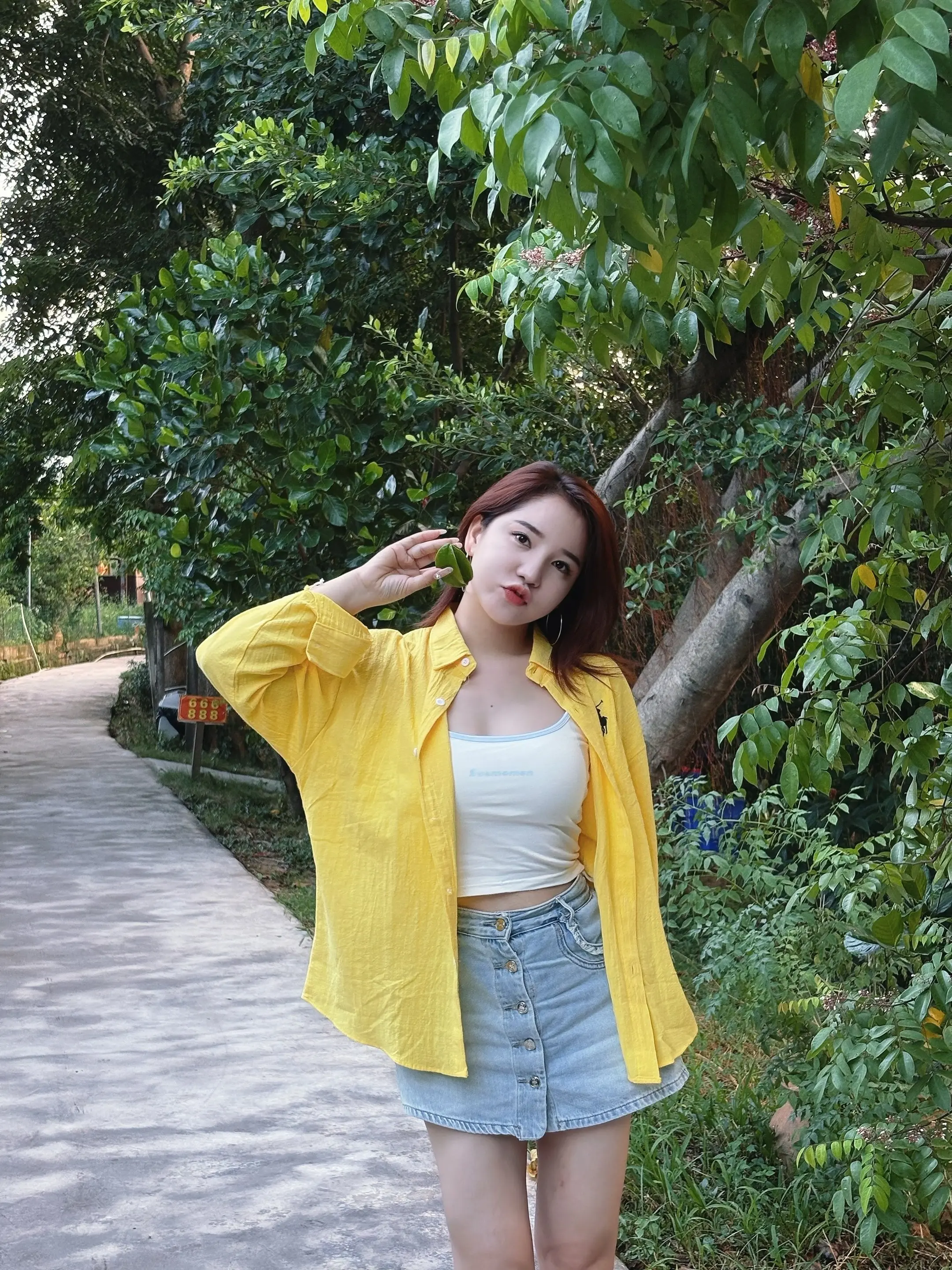 有人希望你温柔懂事.但有人只希望你开心快乐就好