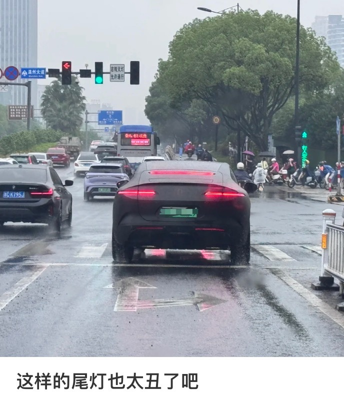 要的就是特立独行，小众的感觉。喜欢这款车的真是打心里的欣赏。 ​​​