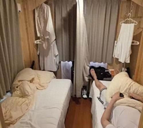 连印度都忍不了了，直接火力全开狠批日本：吹了这么多年的干净、整洁人设，彻底塌房了