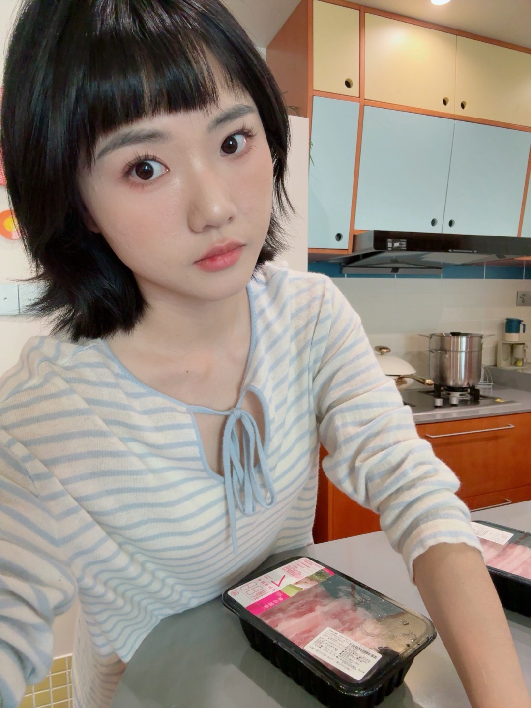 经常有人说：“还是喜欢以前你在北京的时候，喜欢你以前的视频，状态，看起来单纯……