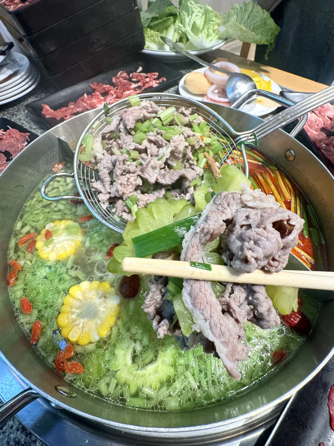 昆明首家潮汕苦瓜牛肉！！！他吗的好吃死了。。。