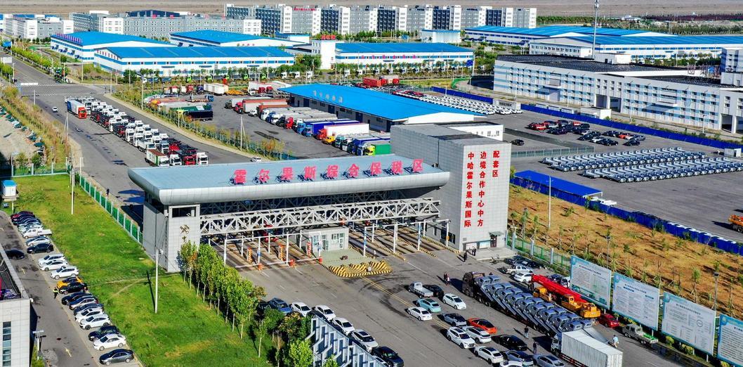 半价新车买不到了，“零公里二手车”出海叫停 。
最近，商务部、海关总署等四部委发