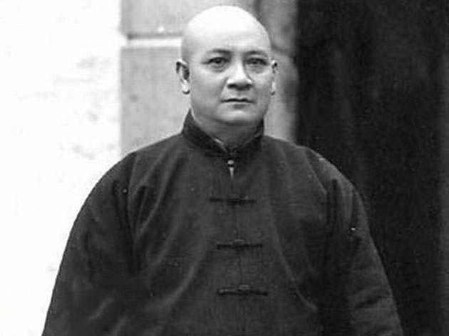 民国时期这位极具智慧的军阀，不管走到什么地方总会先买地，最终事业一路顺利发展
1