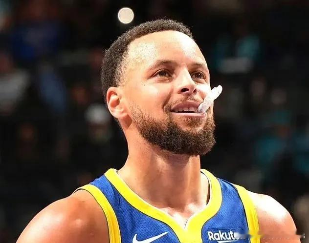 08月29日讯 今日，据《旧金山纪事报》报道，ESPN薪资专家、前篮网助理总经理