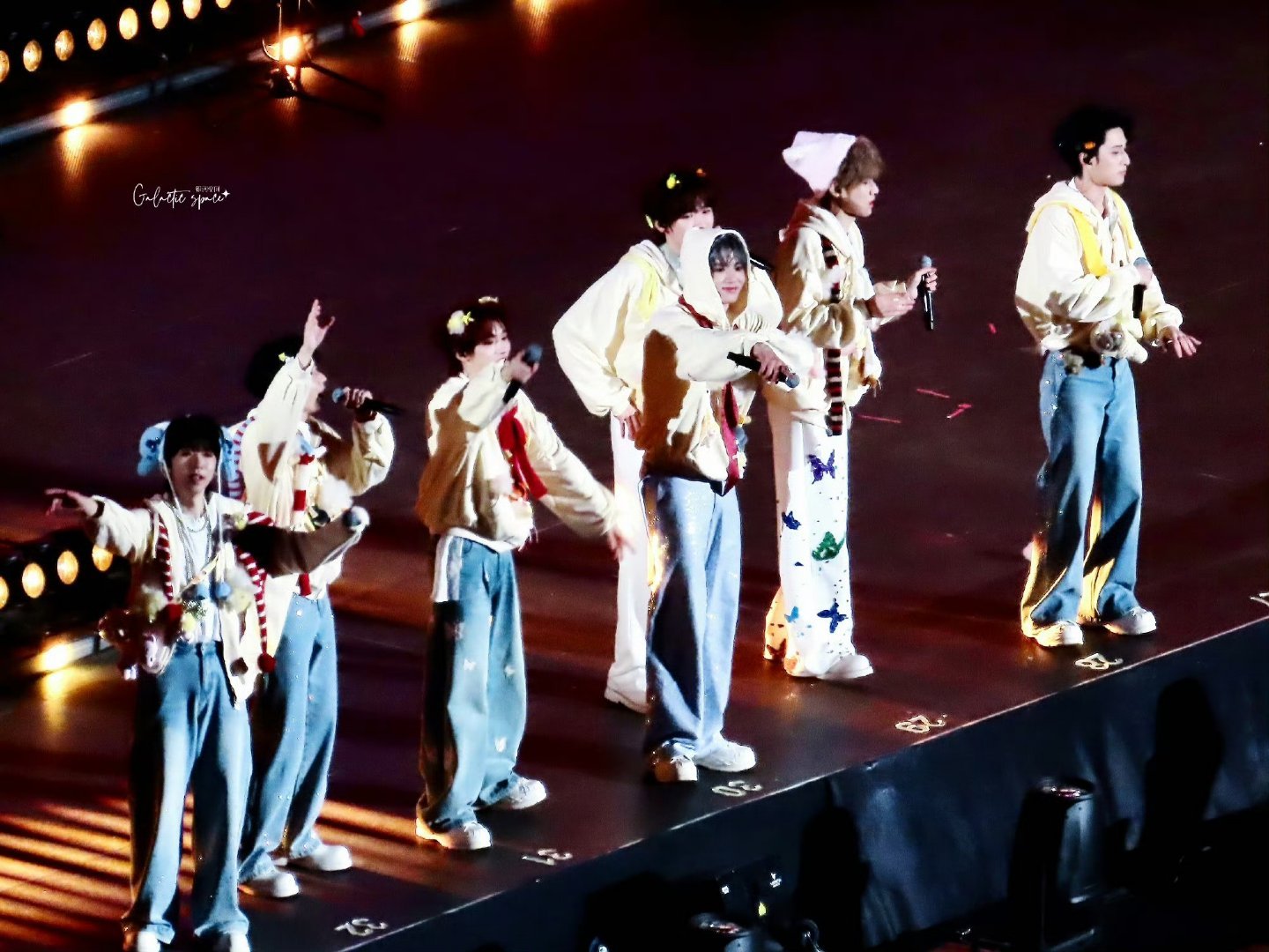 时代少年团 名创优品全球代言人时代少年团 时代少年团中国移动动感地带芒果卡代言人