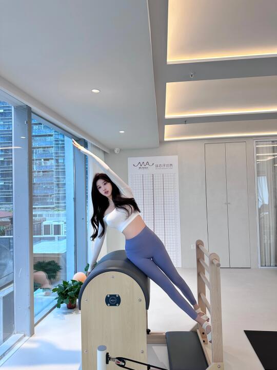 🧘🏻‍♀️🥛