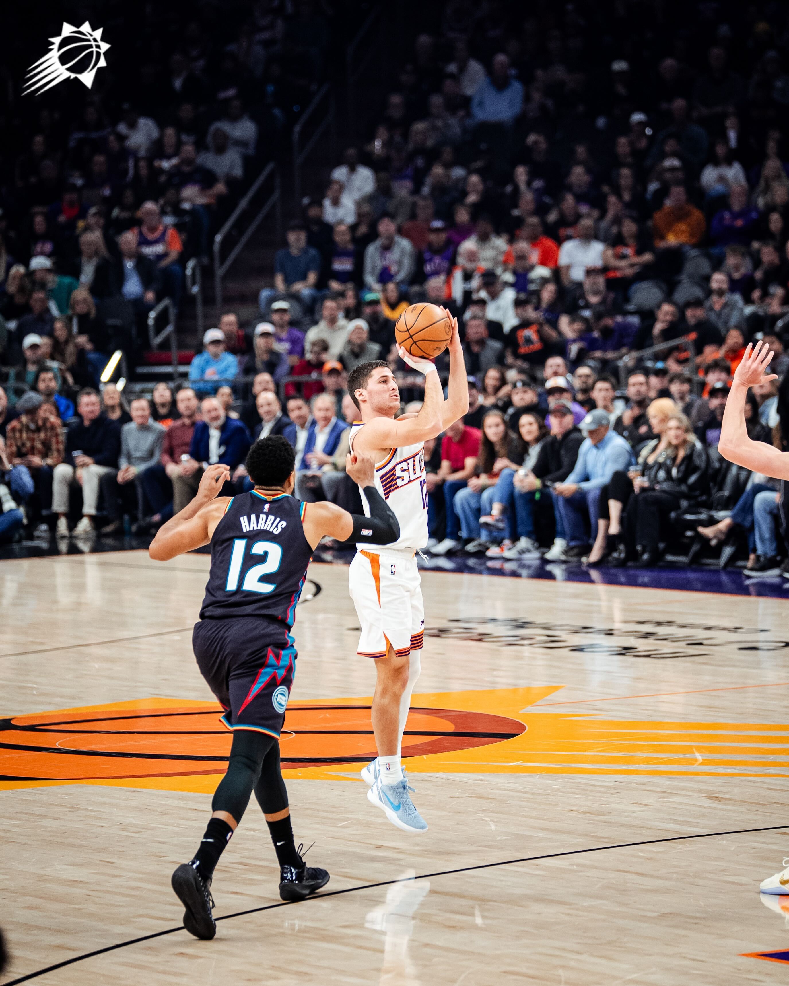 开局狄龙连得 7 分先声夺人 🔥随后吉莱斯皮 + 阿伦外线手感火热 🎯接连命