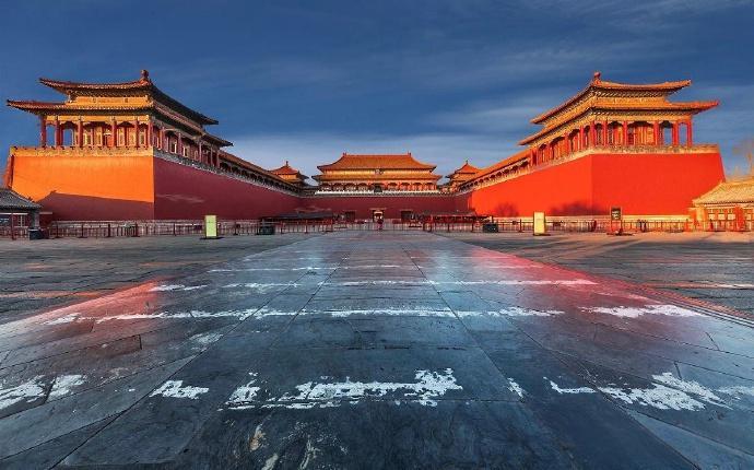 公元前473年，勾践赐死了文种。临死前，文种问他：“我帮你灭了吴国，你为什么要卸