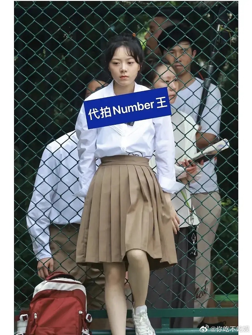 赵今麦好像重返二十岁了的闫妮 ​​​