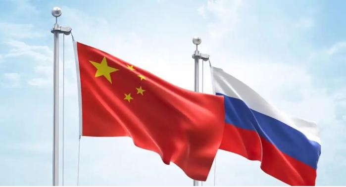 当下全球地缘冲突持续发酵，俄乌冲突迁延四年有余，中东对抗不断外溢，世界主要经济体