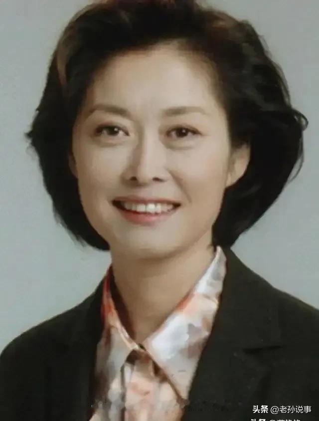 刚刚看了倪萍写给敬一丹的信，洋洋洒洒几千字，可真正让我触动的不是倪萍写的多好，而