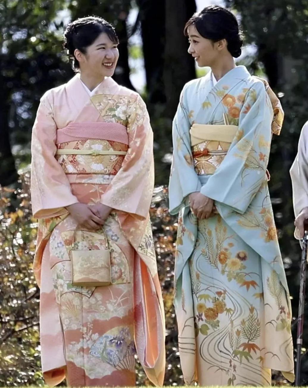 别说什么宫斗了！女孩们站在一起多么美好！
日本皇室举行秋季游园会，爱子和佳子公主