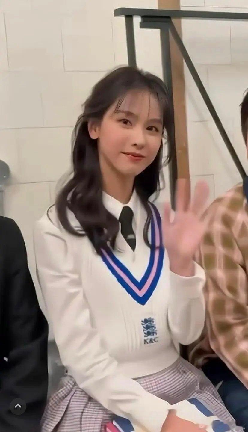 陈都灵就是老天爷赏土吃吧 ​​​