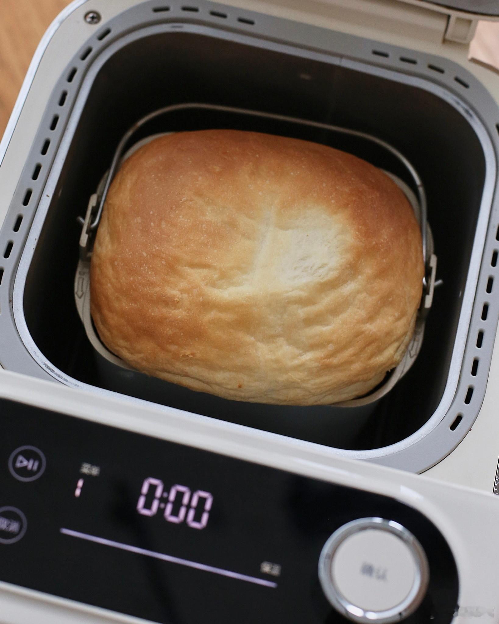 蜂蜜奶酪吐司🍞面包机版#食谱# 家里吃不完的原味奶油奶酪可以搭配蜂蜜烤个吐司吃