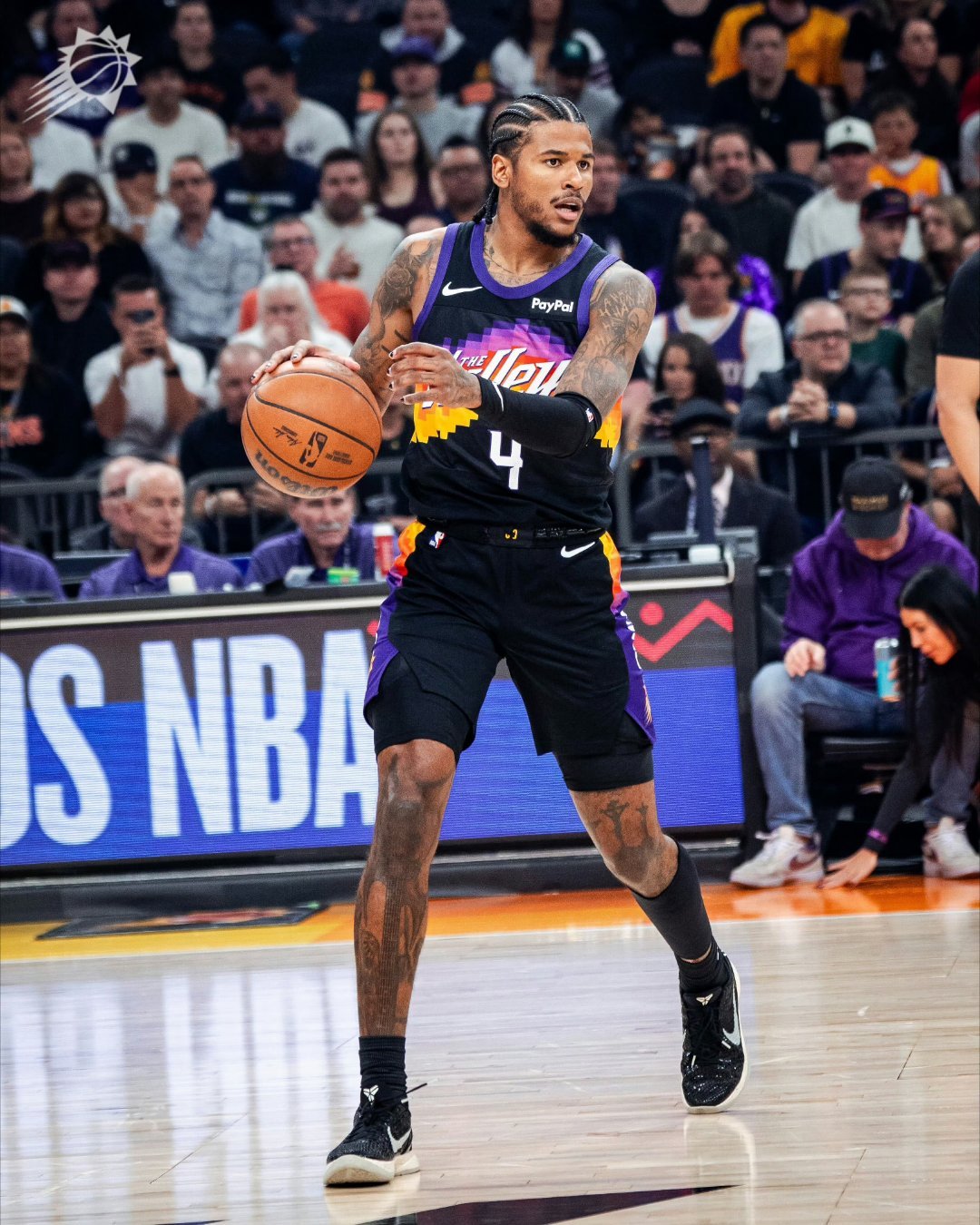 主场擒下今年状态火热的黄蜂，这场胜利的含金量可太足了。本场比赛太阳各主要轮换球员