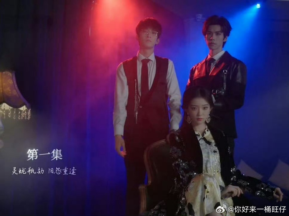 短剧赛道越来越挤了 现在看短剧也太幸福了吧！院人在衍生短剧中飙戏超上头，李若彤、