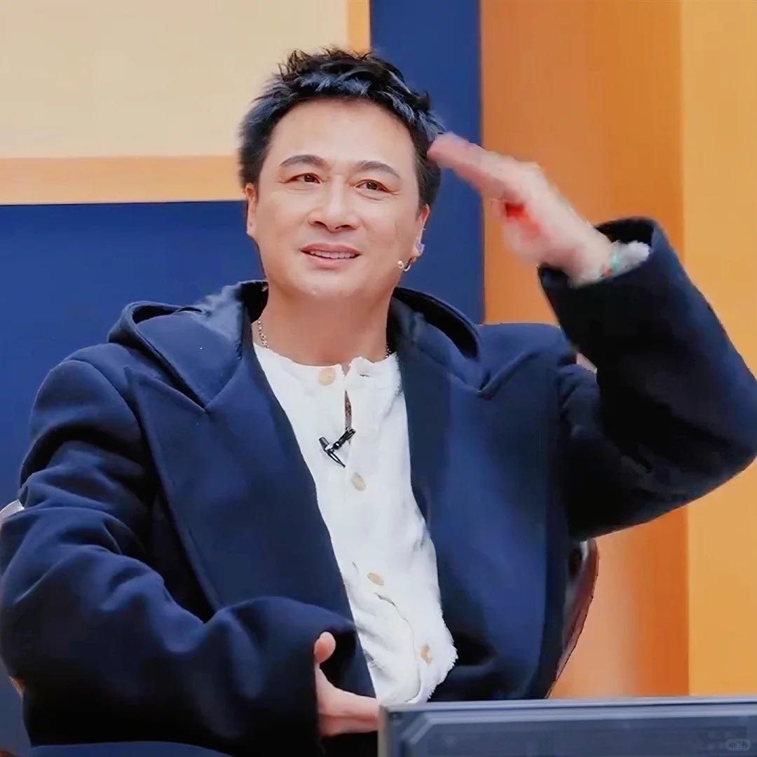 AI对吴镇宇下手了影视AI二创无限超越班 当AI学会反击，第一个受害者就是嘴最硬