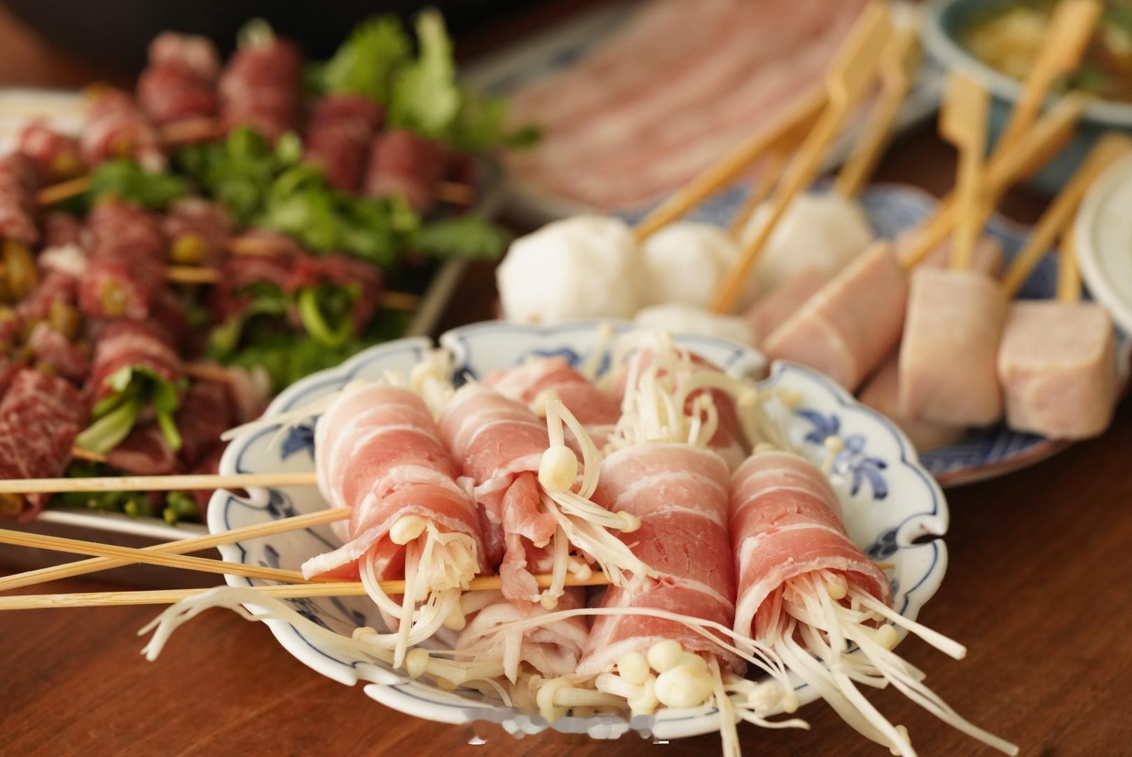 一个人吃个火锅串串