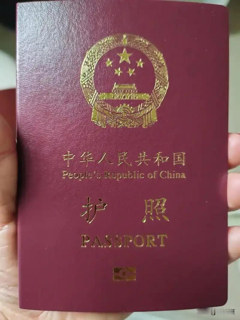 全网热议出入境新规！国家集中封堵管理漏洞，不是限制出国，而是算清安全、经济、风控