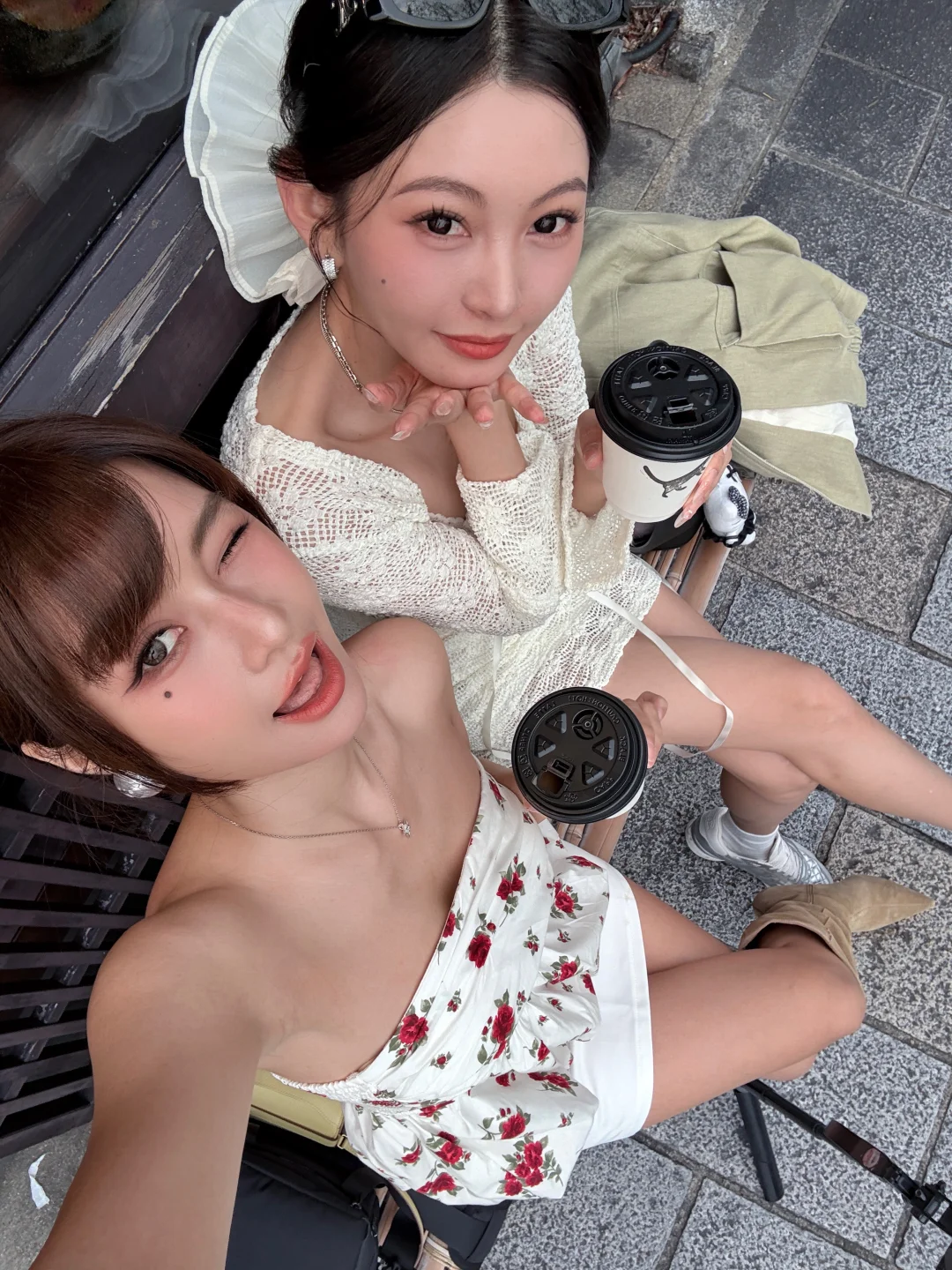 攒一些见面的拍照姿势～