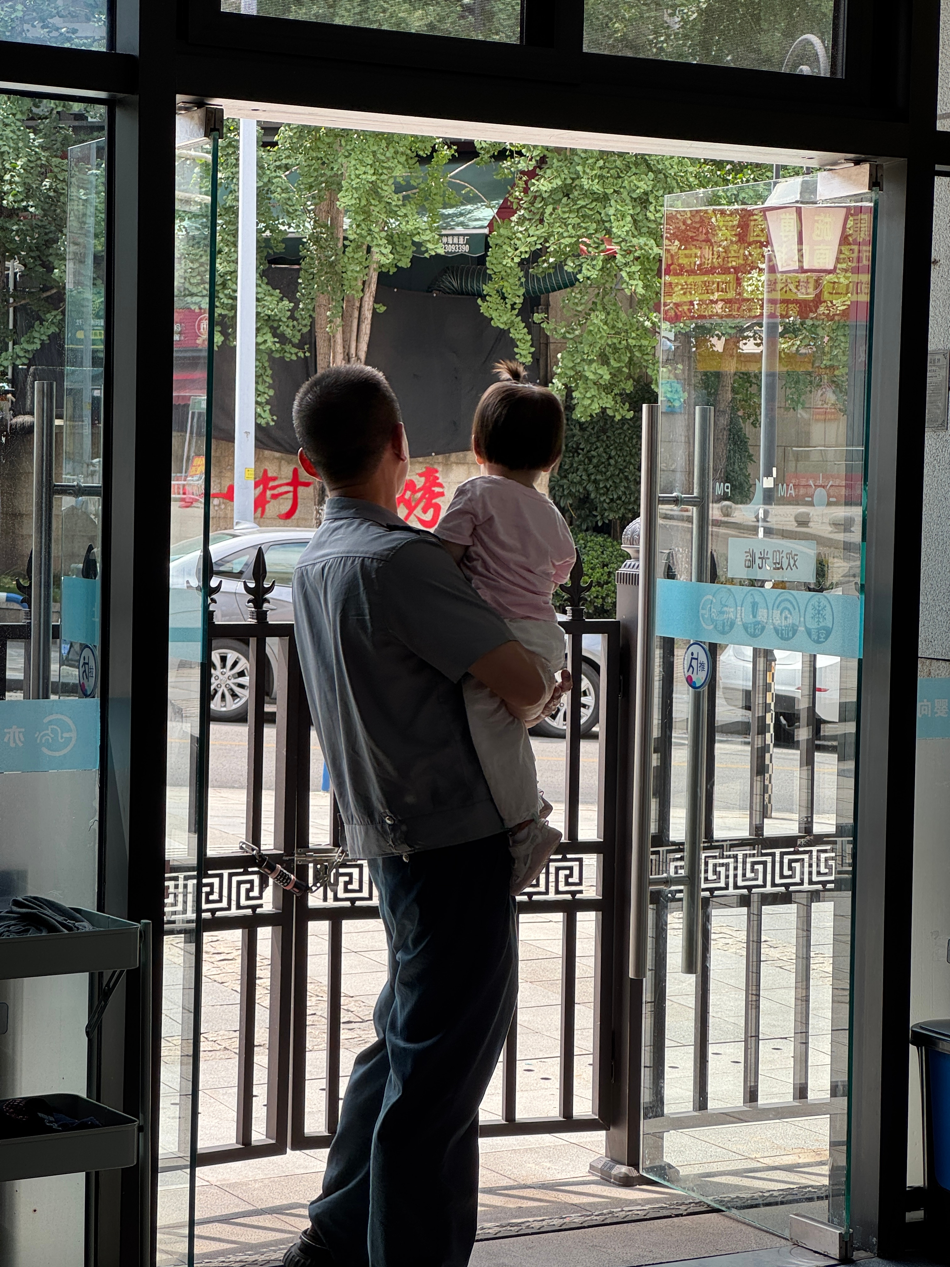 我真的笑死了 女人 想要什么就自己去争取吧 已经抱上了（不知道发生啥的看我上一条