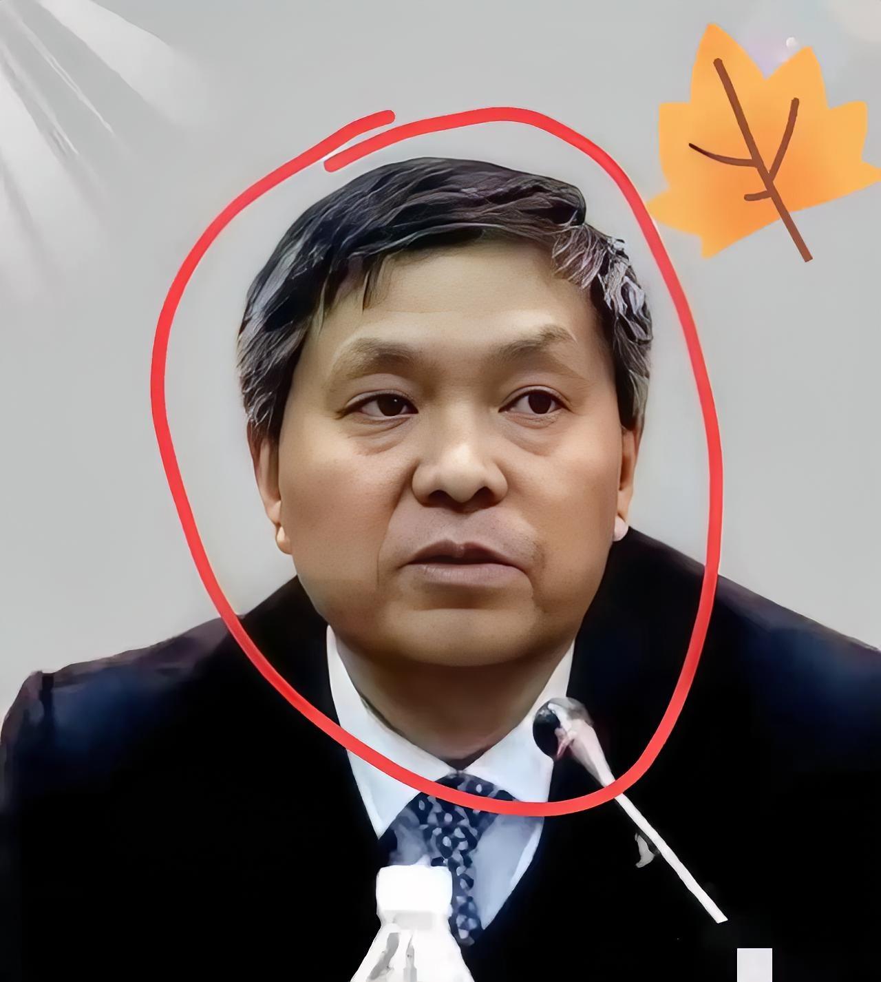 真把大家当傻子糊弄呢？
这事必须要查清楚到底！！！！
发个公告说“个别员工个人行