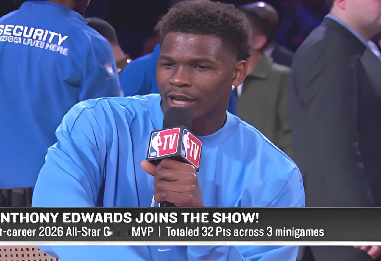 爱德华兹吐槽东契奇和约基奇，作为最优秀的篮球运动员，他们却不想参加全明星。

一