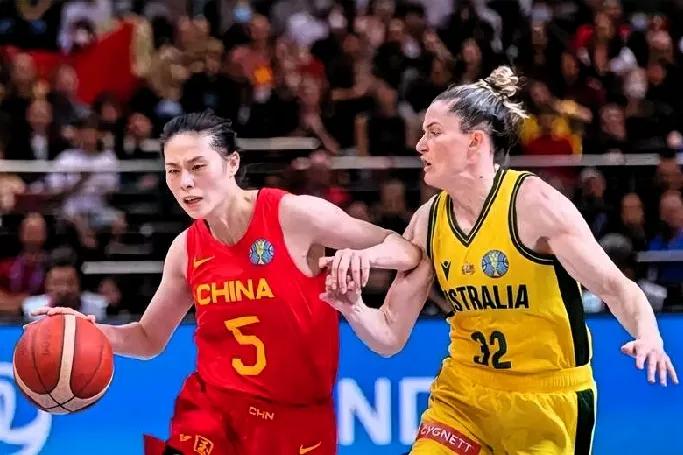 ⚡ 王思雨 2022世界杯半决赛 绝杀全细节（中国61:59澳大利亚）
 
一、