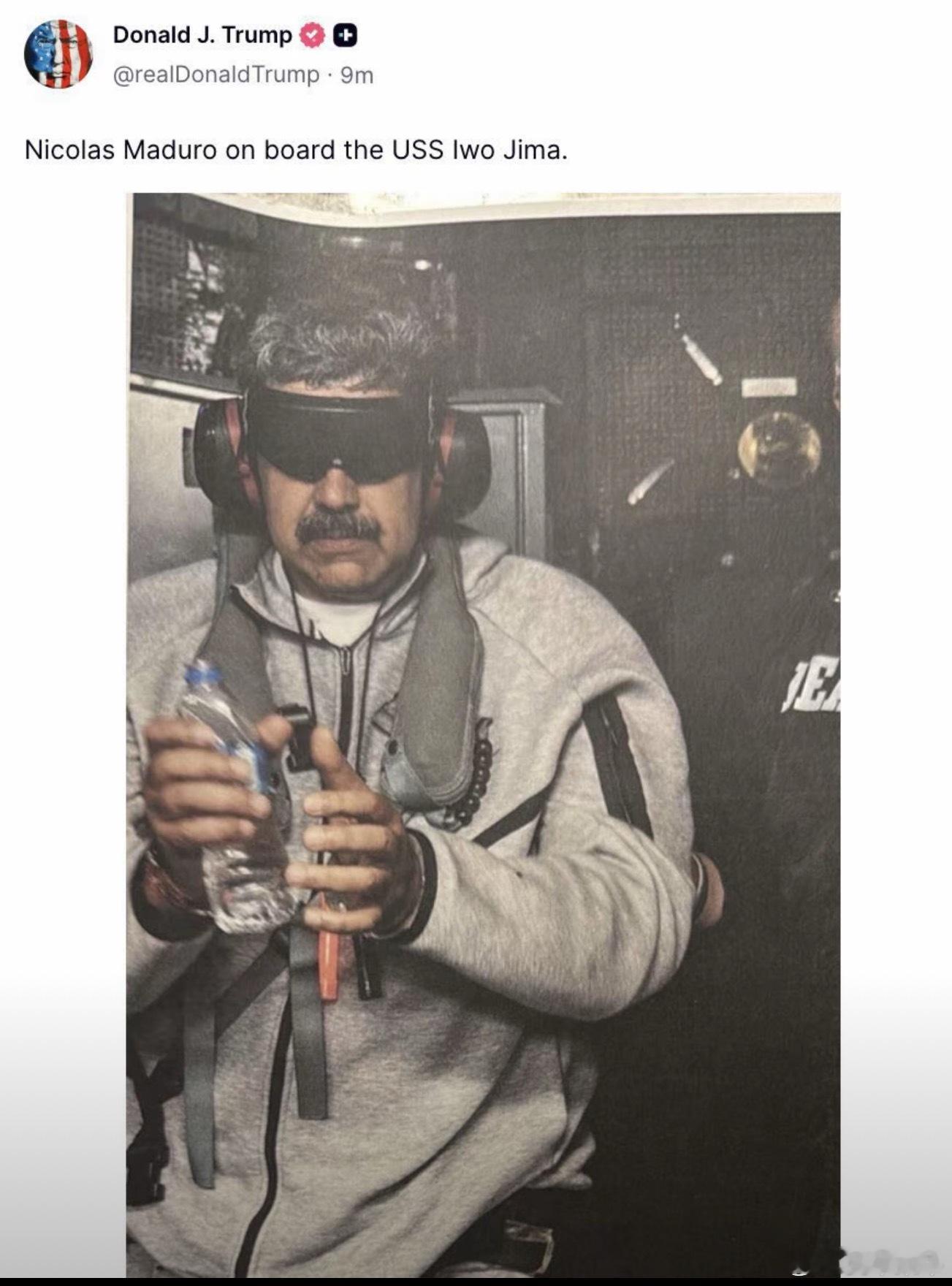 特朗普刚说美国大型石油公司将前往委内瑞拉哇靠，真的是演都不演了，直接明抢了，六个