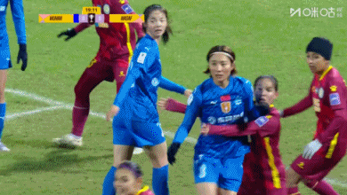 马君开场失点，唐涵造成格雷斯-亚当斯乌龙，库德拉托娃补时扳平，最终武汉女足1-1
