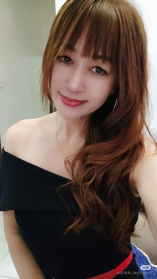 话说大马近几年就推出了许多样靓身材正，气质也相当不错的新晋博主，而阿玲就是其中之