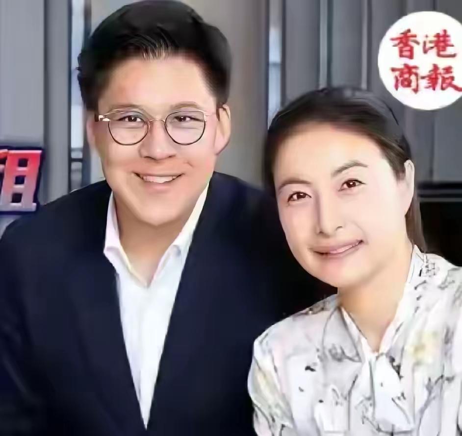 我仔细扒了霍启刚这35套房的分布，
发现了一个细思极恐的真相——
霍家眼光毒辣，