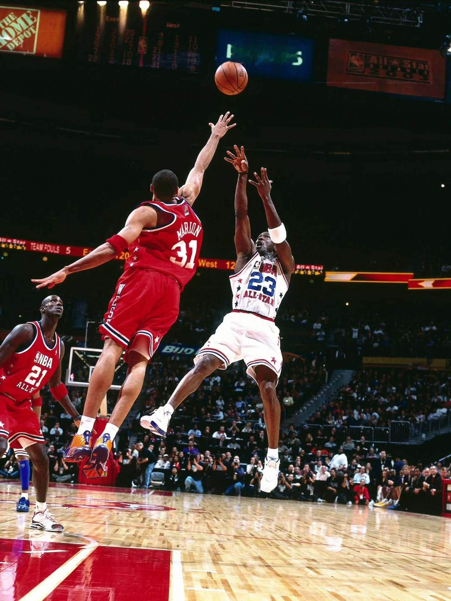 神的后仰。乔丹