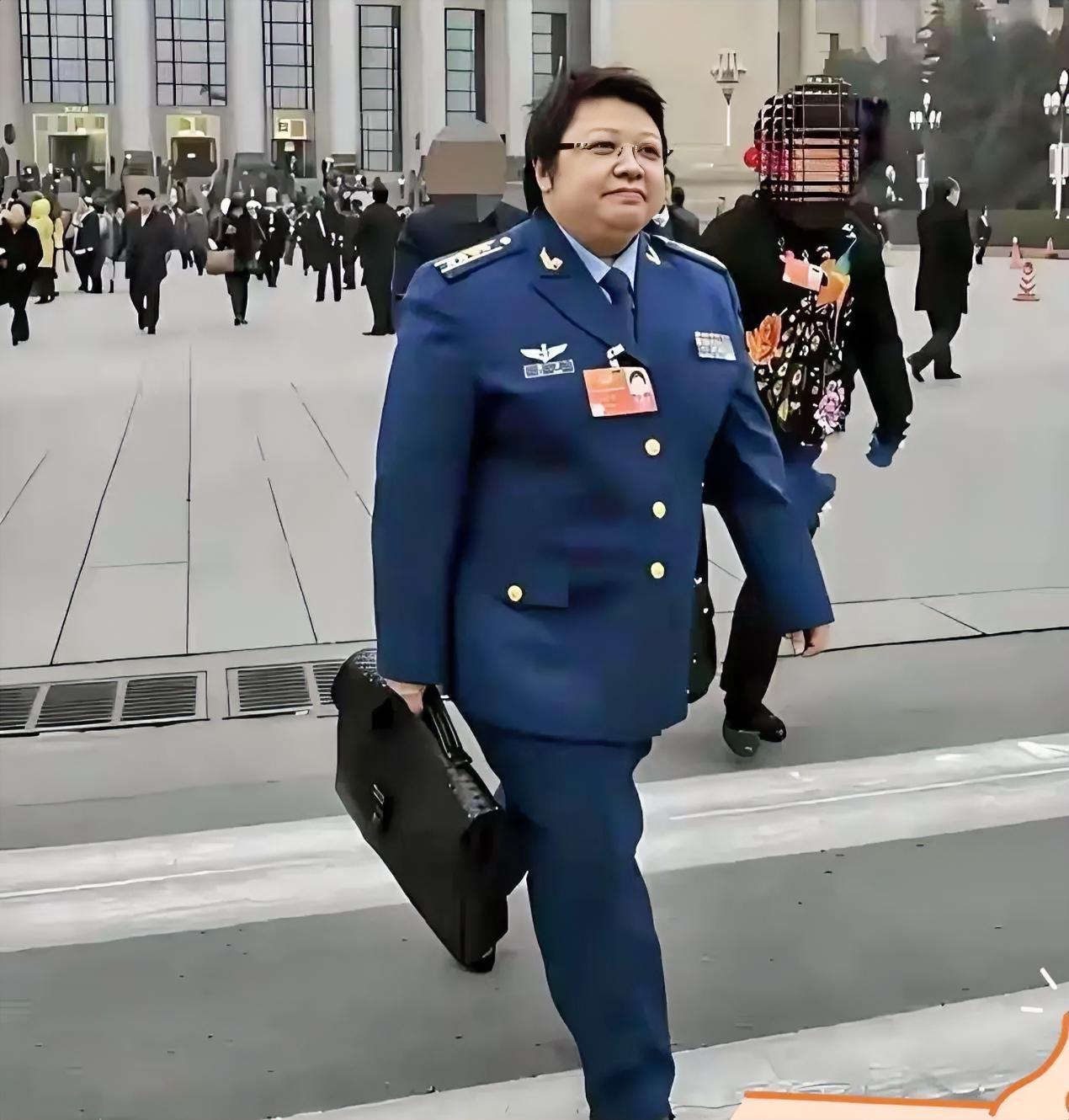 韩红被主流圈子捧了二十年，到底什么是真的？ ​​​