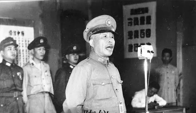 1950年6月18日，国民党上将军陈仪被处死，临死之前，蒋鼎文叫军士送上食物和酒