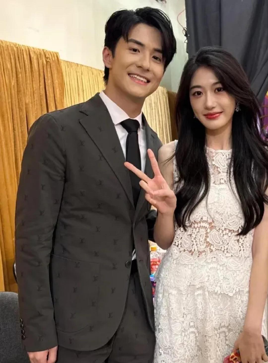 孙乐言回应现实版许我耀眼 一句“我是自己的言姐”又酷又飒！向着许妍努力的模样，满