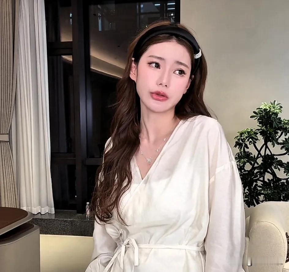 妈妈给娃安排暑假：草原北京夏令营后还要去巴厘岛玩水
莜梅最近跟朋友说要带玥儿姐弟