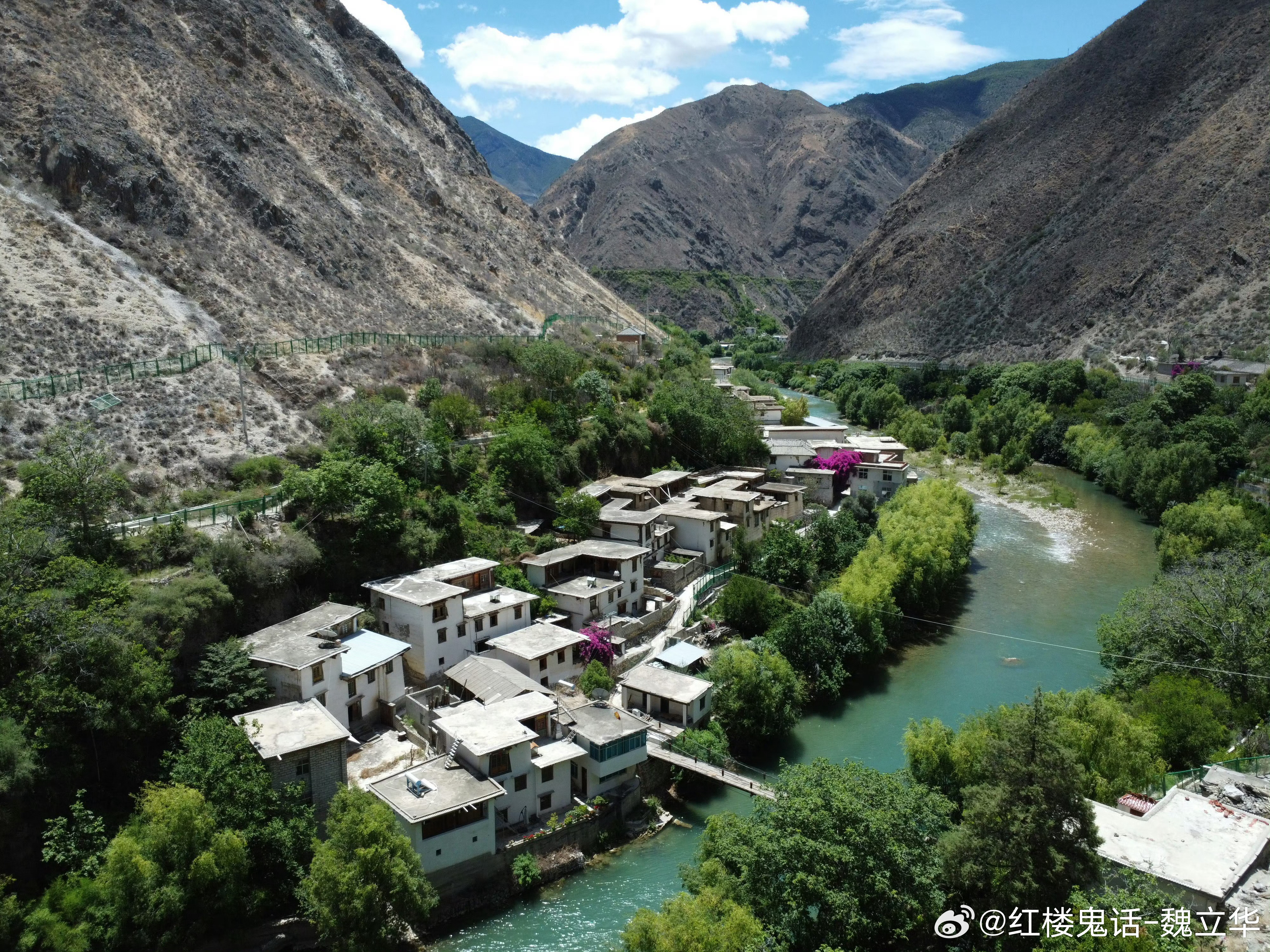 五山夜跑（2238）：似乎湿热比酷热要好一些！华工东区操场慢跑13.30km，1