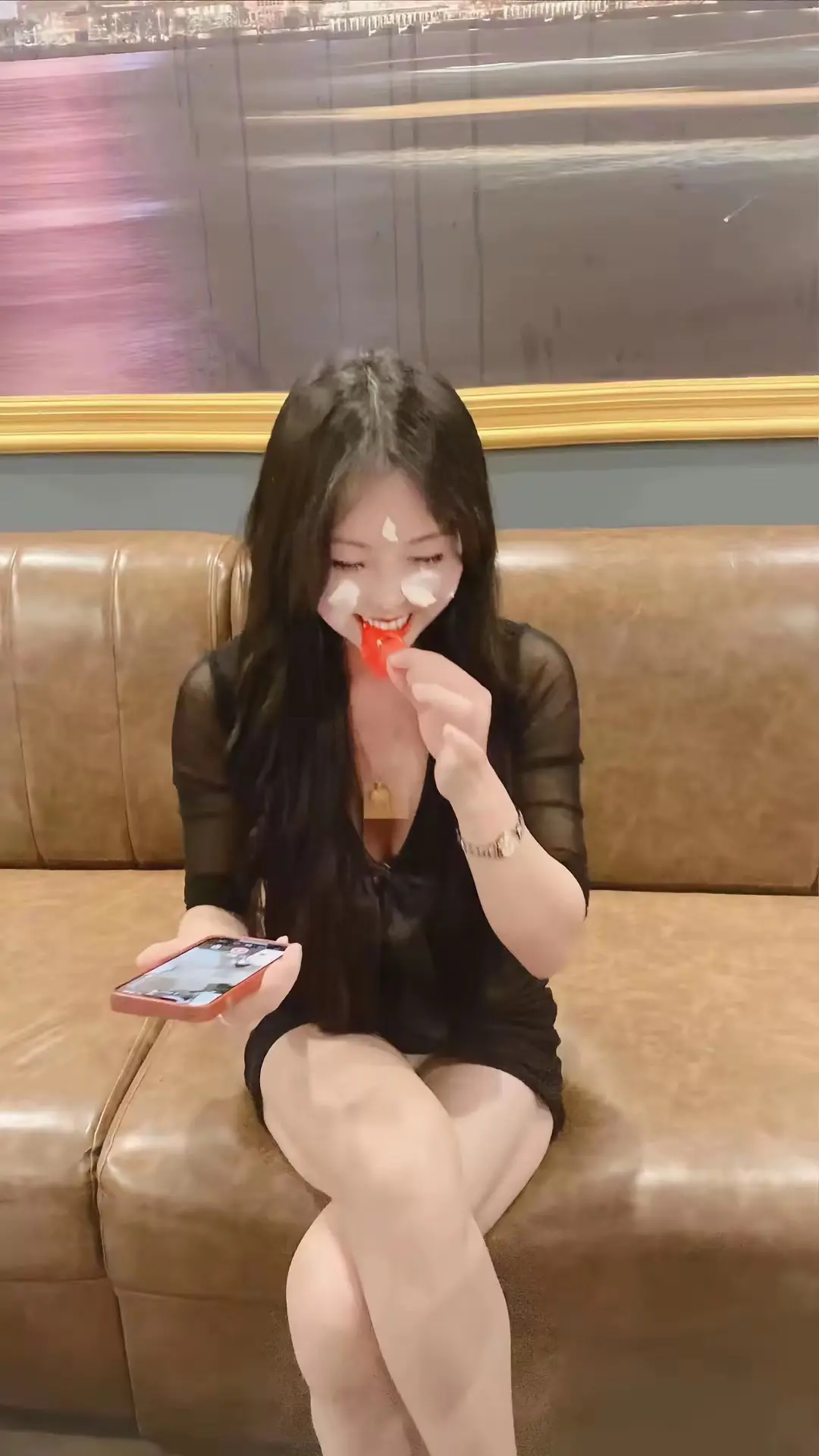 姐已经38岁了， 我想说的是，你可以骗姐姐body 也可以骗姐姐的感情...