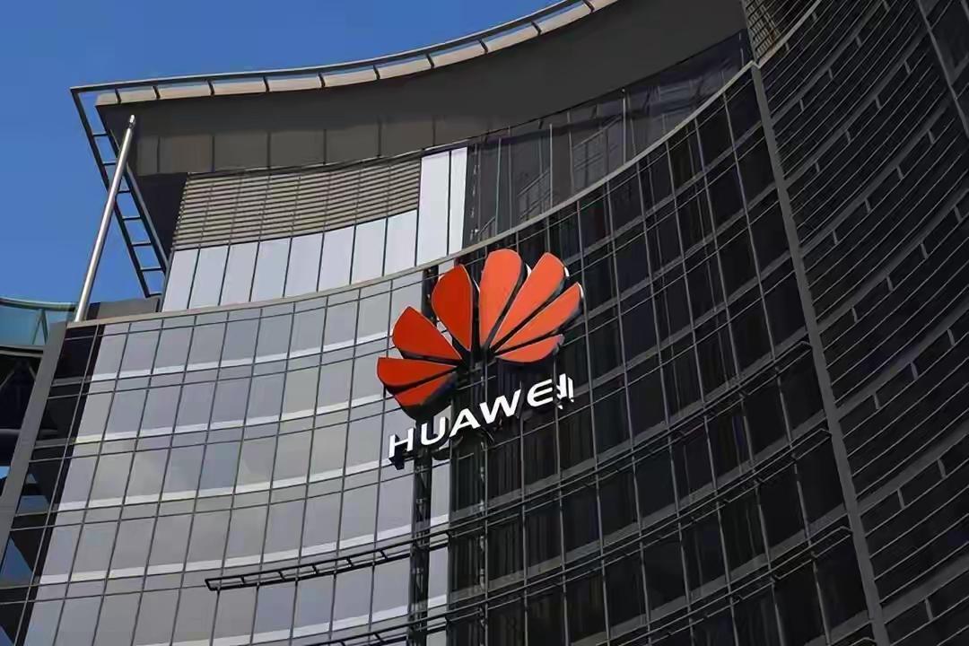 中国崛起！华为崛起！
华为打破封锁，抛出王牌定律，芯片界迎来大洗牌

当全球芯片