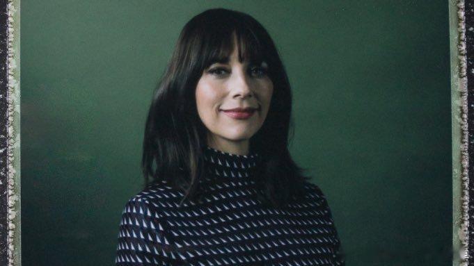 亿万同人字幕组  拉希达·琼斯将在迪士尼动画电影《魔咒》中与海莉·斯坦菲尔德搭档