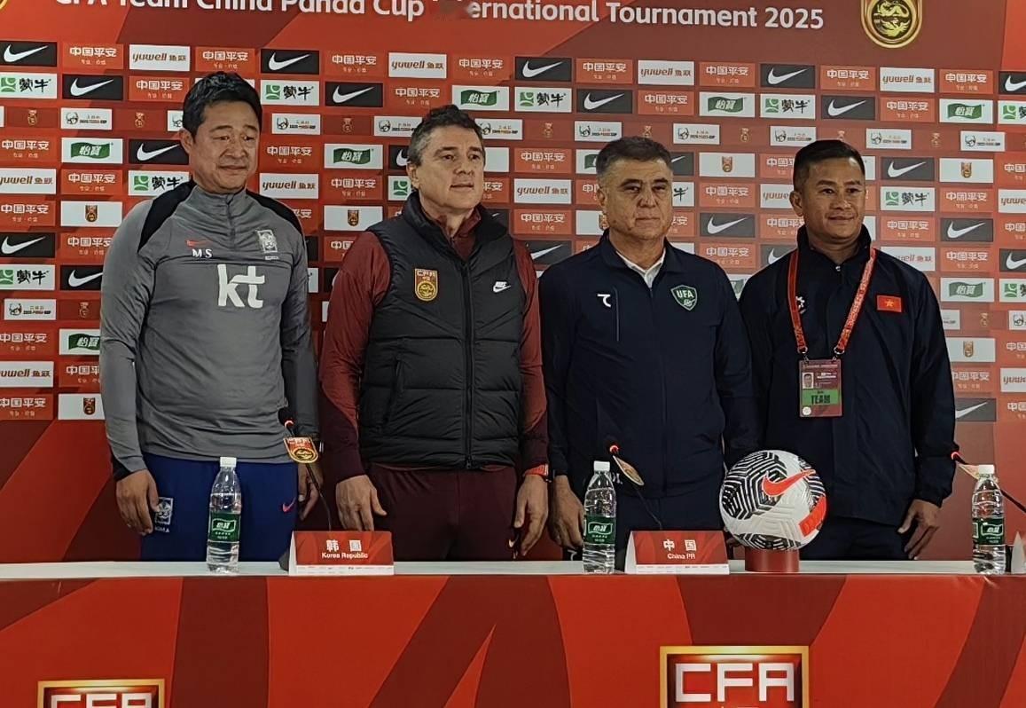 王钰栋缺席熊猫杯！理由竟然是需要休息！难道全运会强队就那么大吗？包括徐根宝也坦言